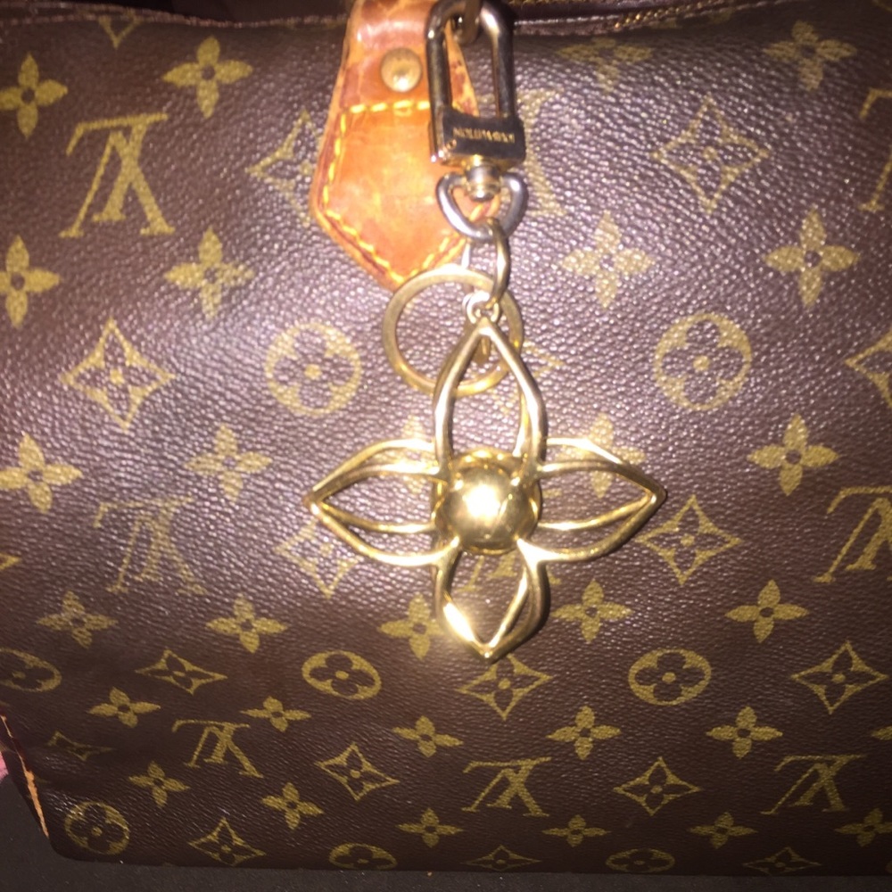 Louis Vuitton Charm & Batignolles Bag Bundle